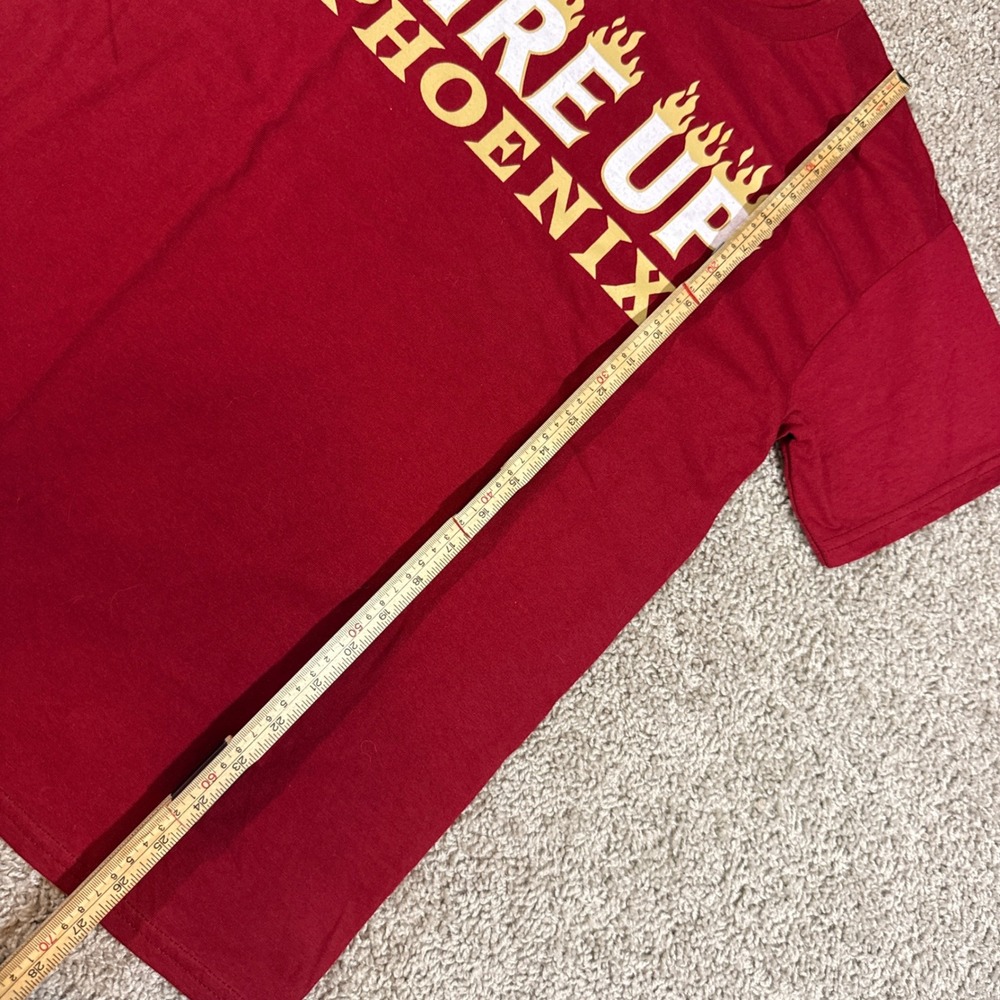 Gildan T-Shirt Men Medium Red Excellent Elon University Dining Fire Up Phoenix - Picture 6 of 6